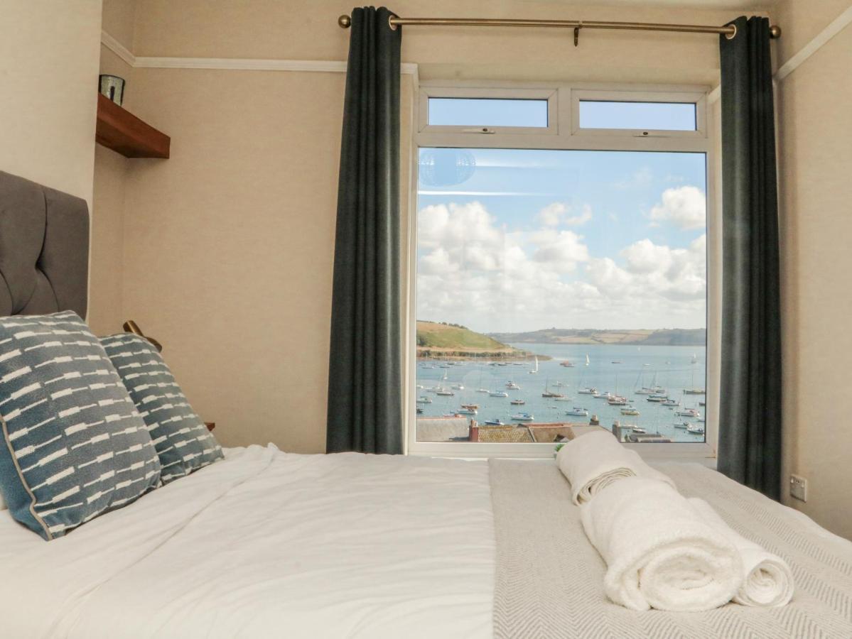 Through The Porthole Villa Falmouth Eksteriør bilde